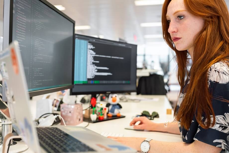 Aplikasi CRM - CYB Media